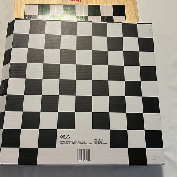 Vans off the Wall Collectors Checkers Set - Picture 5 of 15